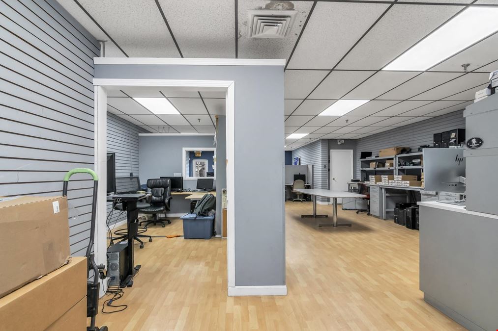 Two-level Commercial Condominium for Sale in Dracut, MA