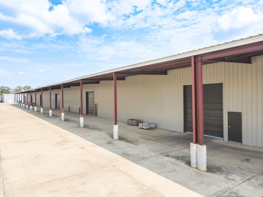 ±33,200 SF Office Warehouse Space Available