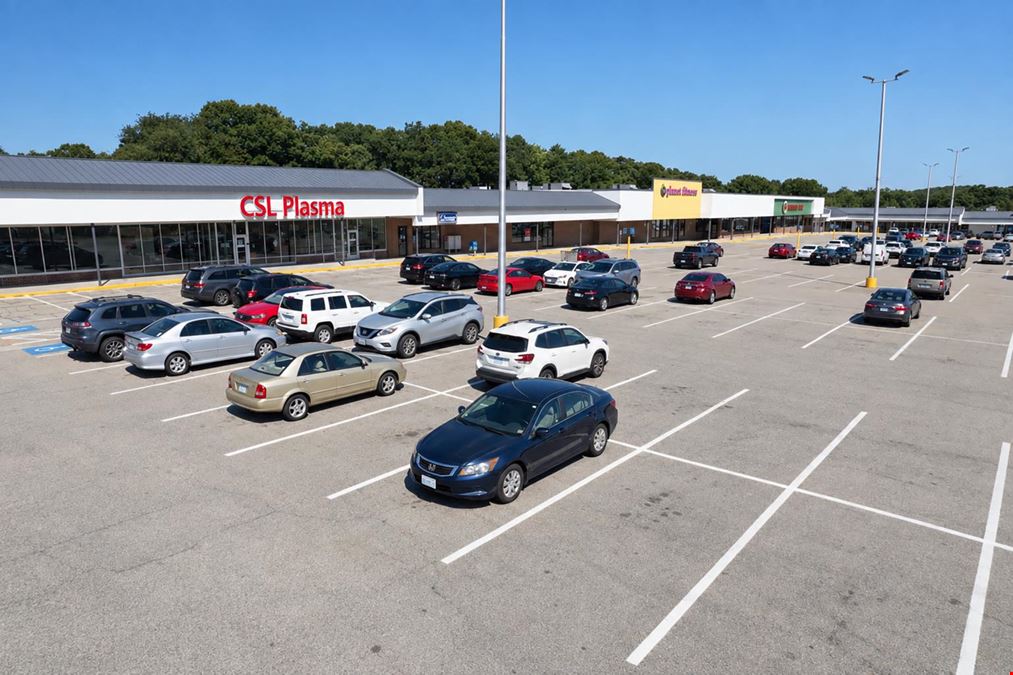 The Shoppes at Diamond HIll