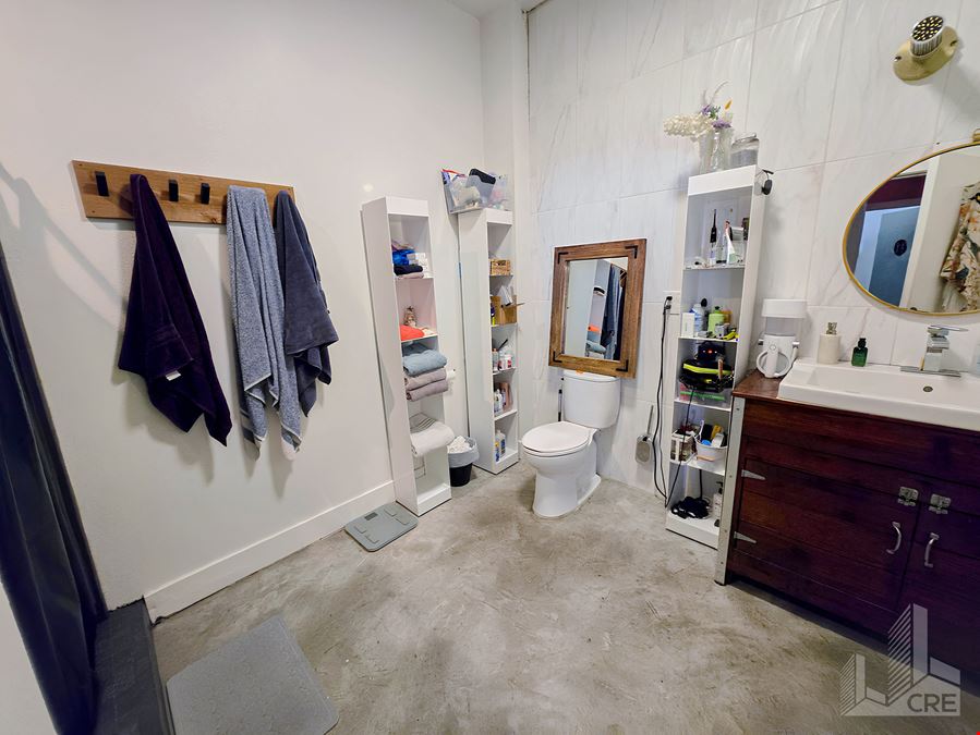 135 Dore St