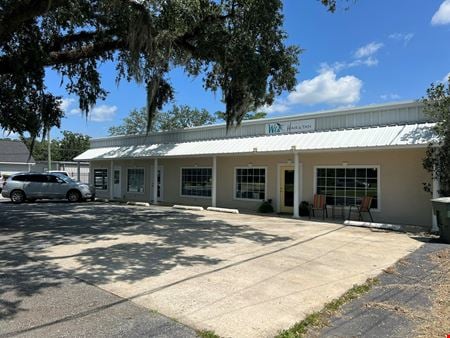 Preview of commercial space at 848 East Pinetree Boulevard
