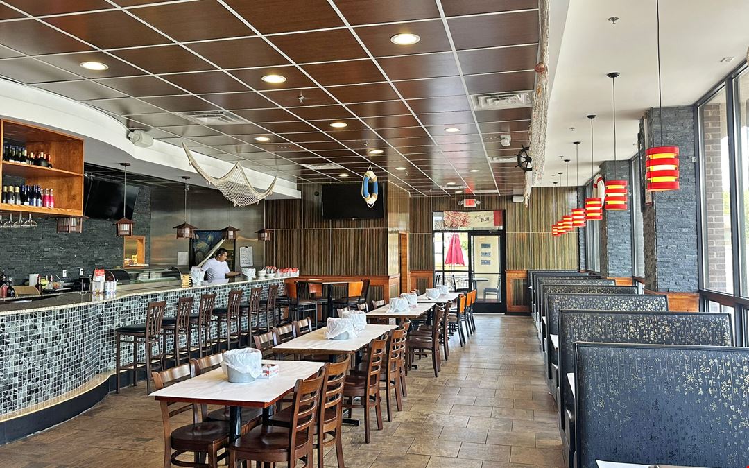 32821- 32905 Grand River Ave