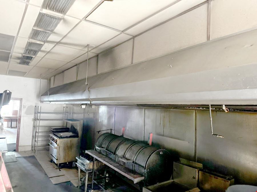Restaurant Space on High-Traffic S Dixie Highway