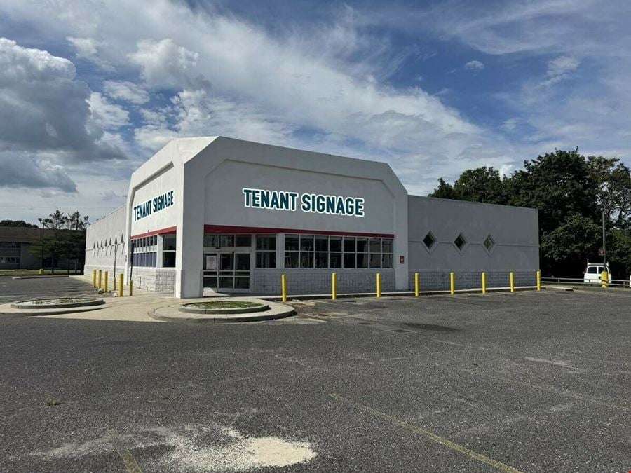 857 N. Main St.