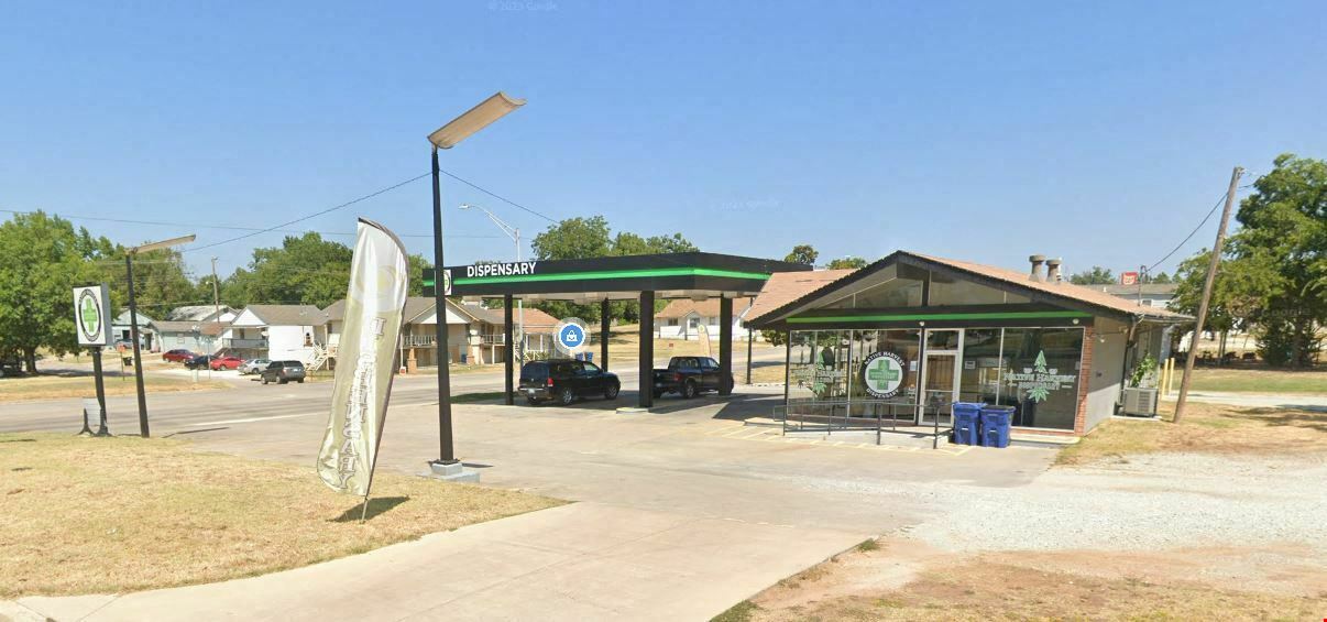 901 S Arlington St - Ada, Oklahoma - Retail Opportunity