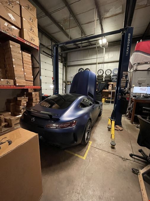 380 Industrial Dr