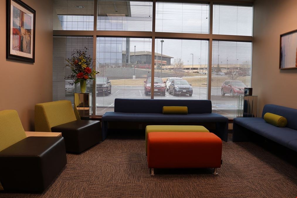 13321 California Street - Dodge Plaza