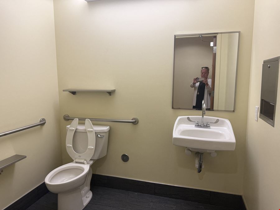 DIAMOND RIDGE CENTER
