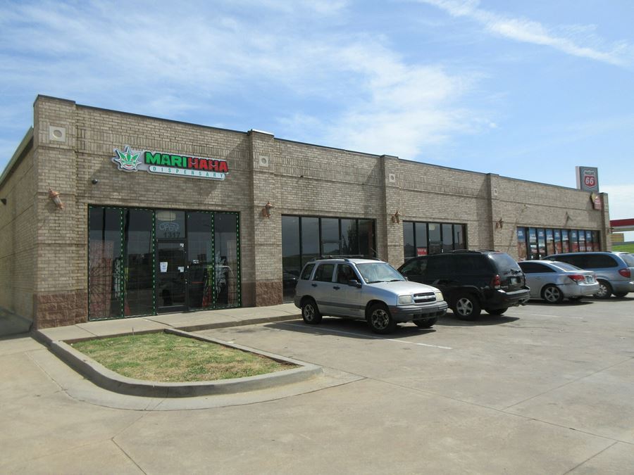 I-35 Pit Stop