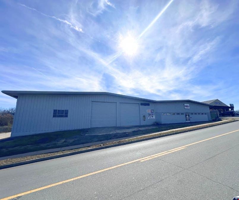 207 & 221 Edison Ave