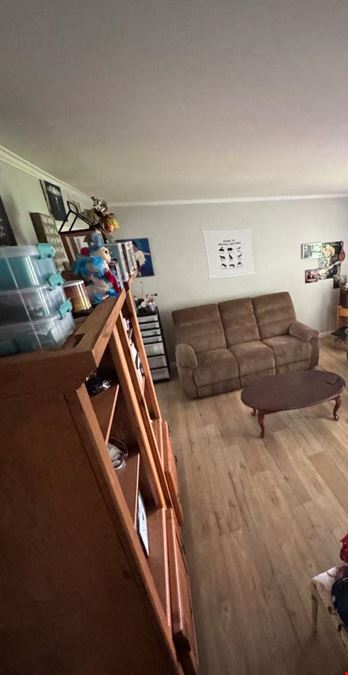 130 Brush Hill CT