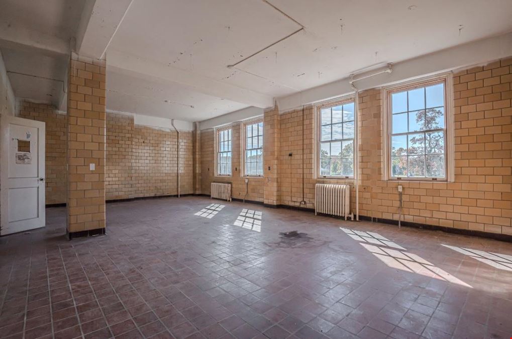 Fort DuPont | The "Paynter" Building