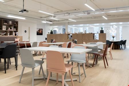 25% off Spaces Commerce Square