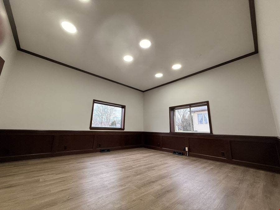 4445 East Pike