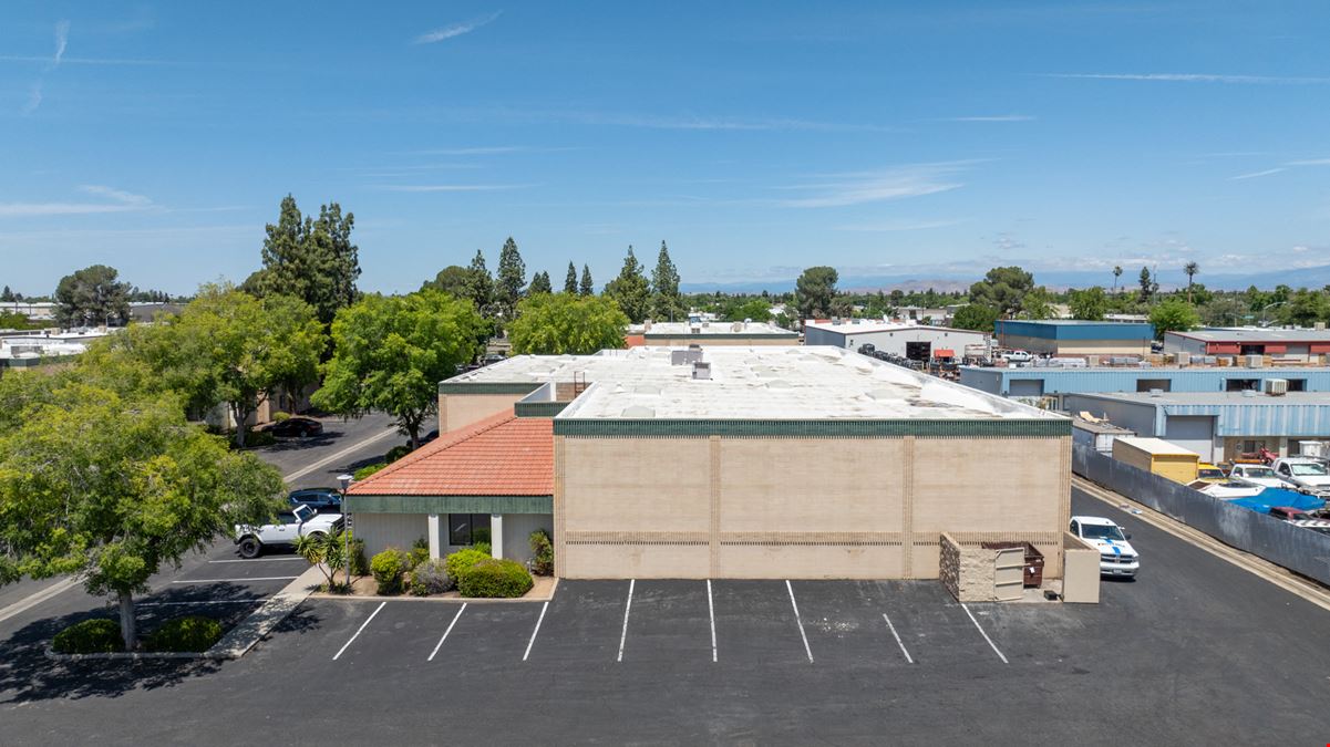 High Quality Office/Warehouse Space in Fresno, CA