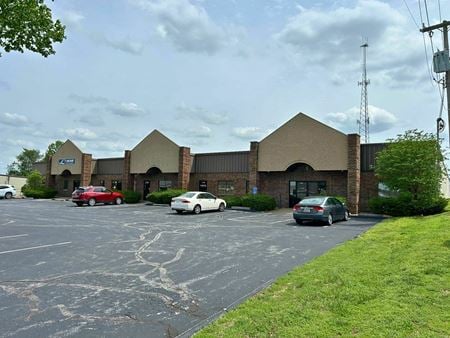 Preview of Industrial space for Rent at 2102-2112 W. Vista