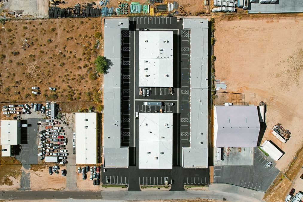 Multi-tenant building, in Hesperia Industrial District