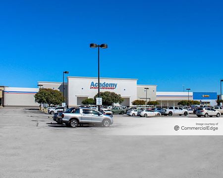 Preview of commercial space at 1720 West University Drive