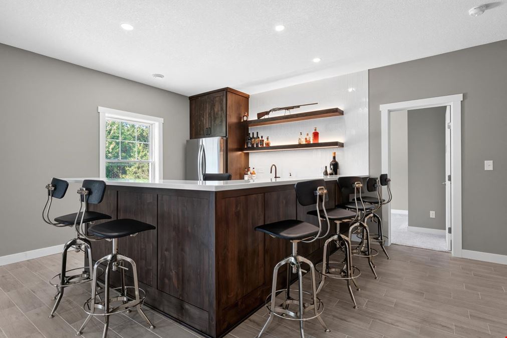 Rochester Premier 35 Acre Estate