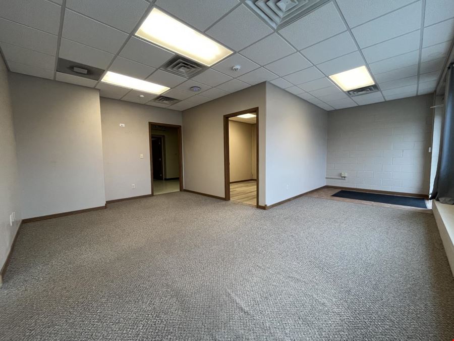 1104 Jackson Blvd
