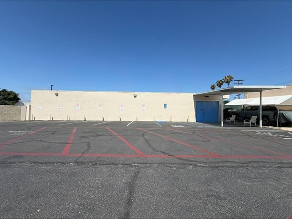 Preview of Industrial space for Rent at 10662 Stanford Ave