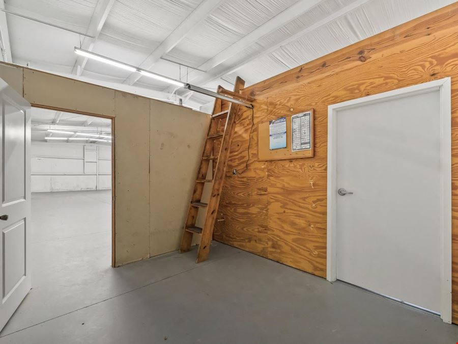 301 Beam St