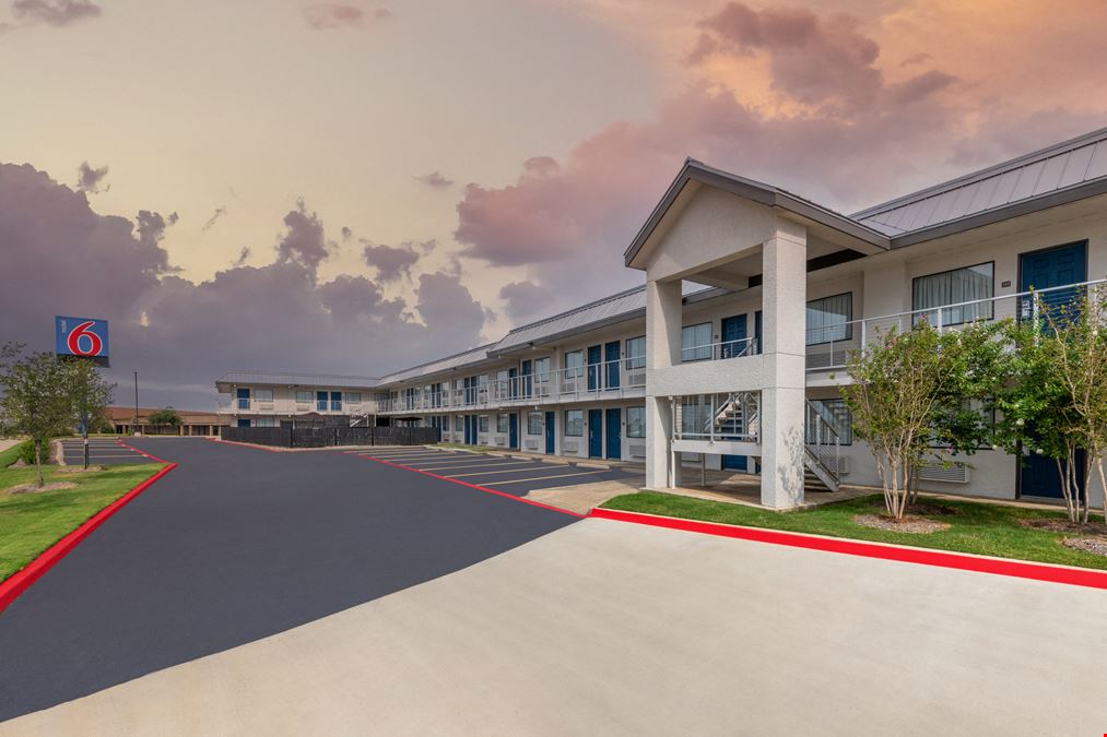 Motel 6 Euless, Tx- Dallas