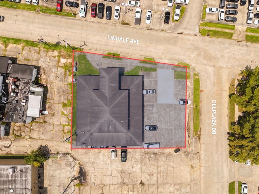 Two-Story Office Building Just Off Airline Hwy