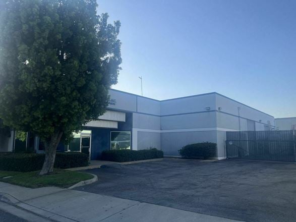 Preview of Industrial space for Sale at 157 Gentry St