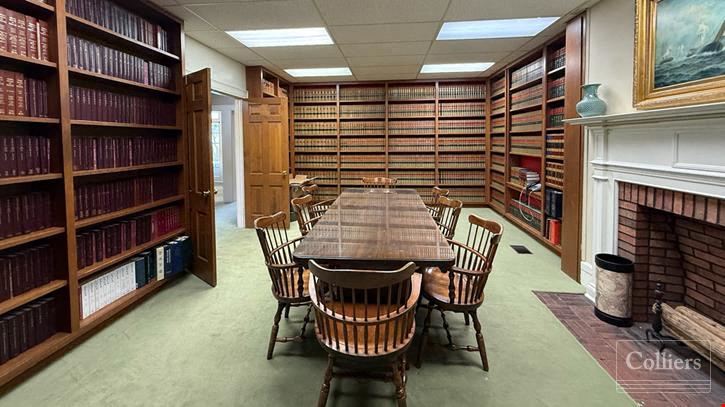 ±7,163-SF Office Building in the Pettigru Historic District