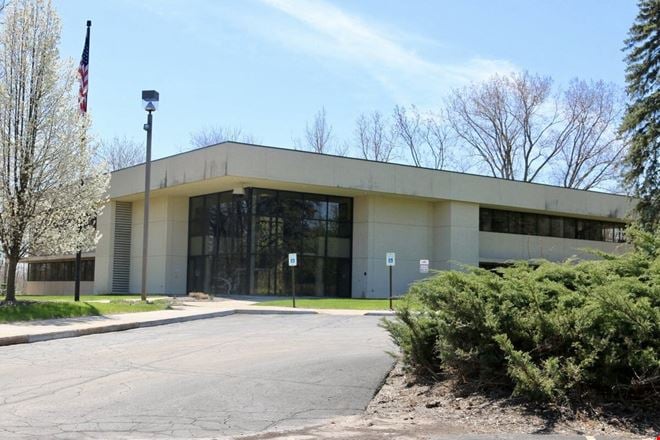 Preview of Office space for Rent at 1320 Waldo Avenue