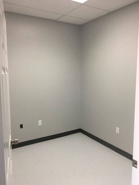Preview of Industrial space for Rent at 9205 Highway 87