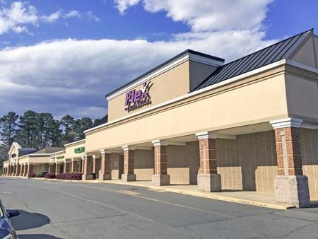 Preview of Retail space for Rent at 4076 Charlotte Highway