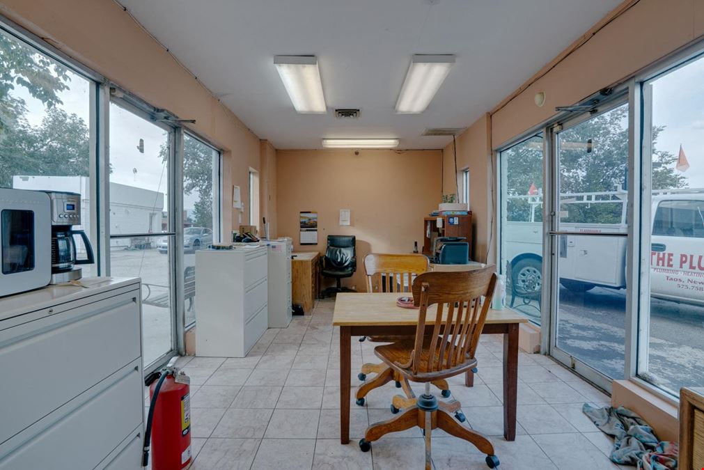 1132 Paseo del Pueblo Sur