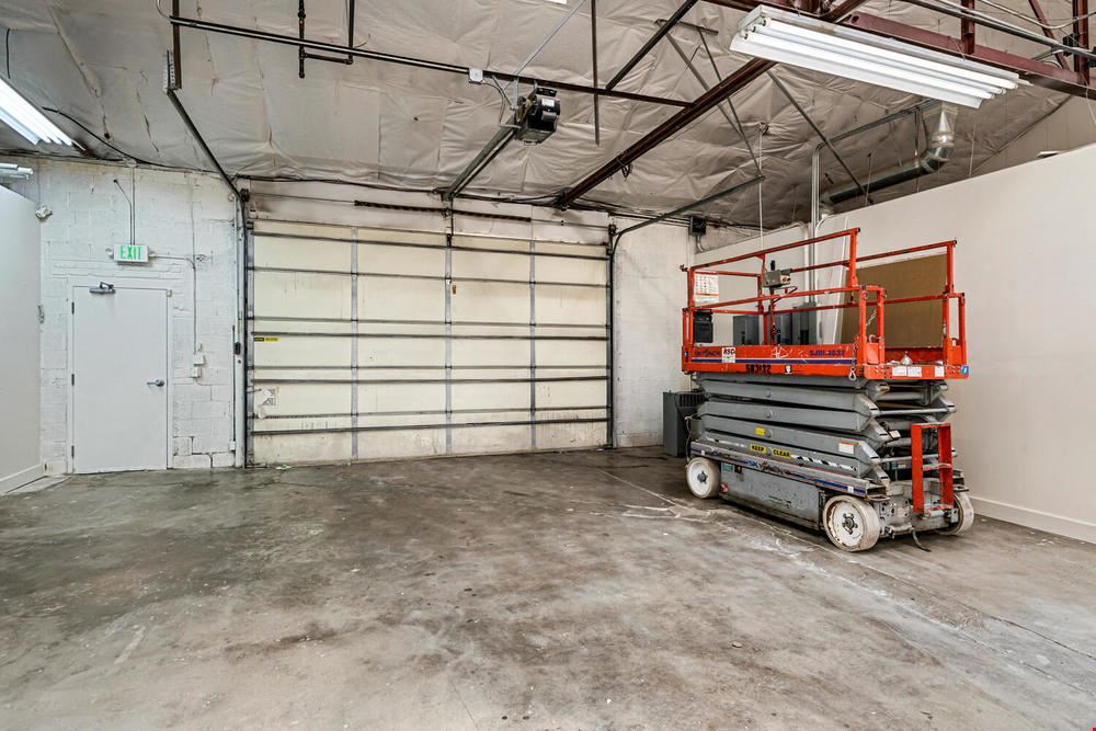350 Santa Fe Dr