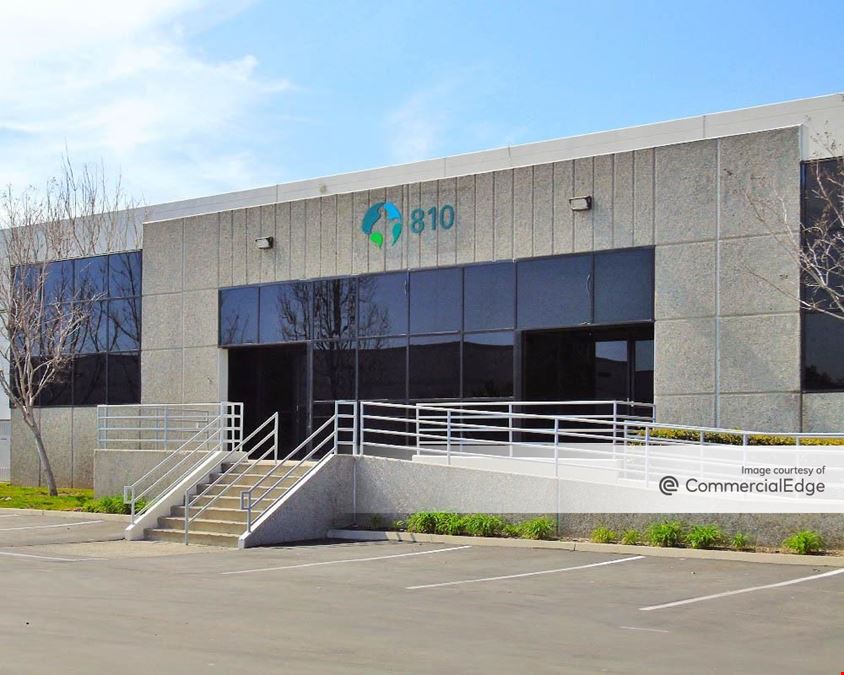 California Commerce Center #3