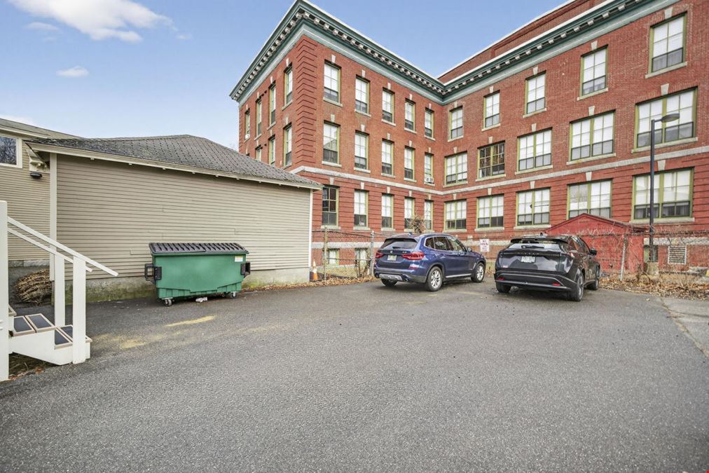 Flexible Use Building | Downtown Nashua | 2,500+/- SF | DMU Zoning