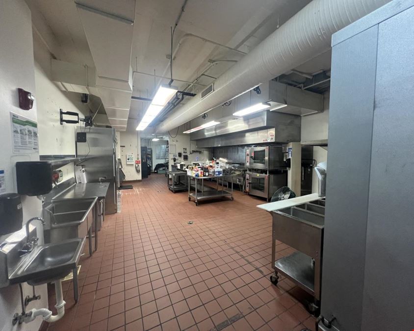 Premiere St. Louis Event/Banquet Destination For Sale