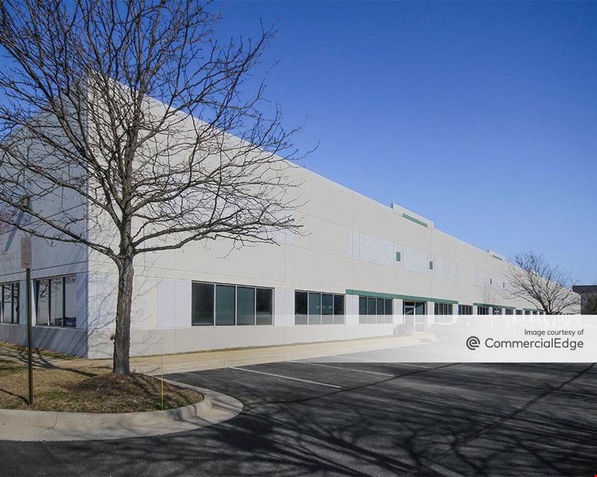 TransDulles Centre