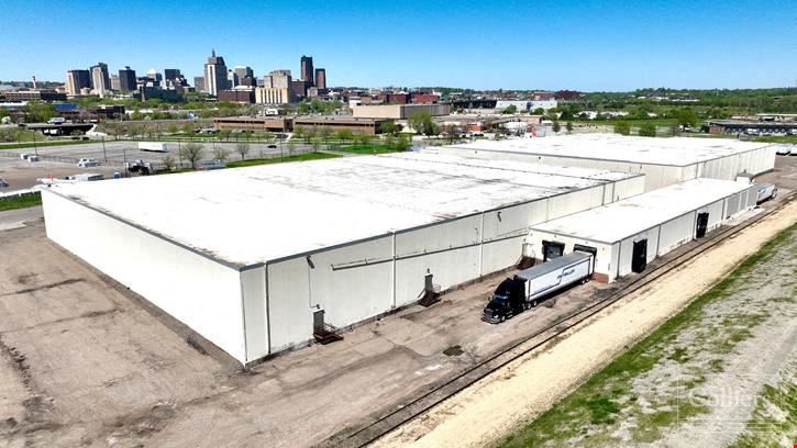 80,000 SF Freezer/Cooler Space For Lease