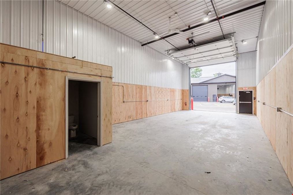 5900 Plastermill Rd