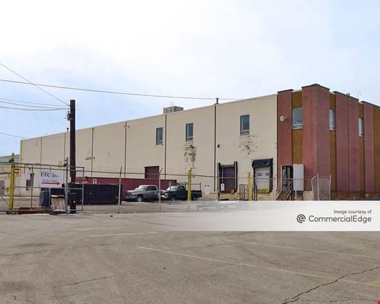 Preview of Industrial space for Rent at 148 East 5th Street