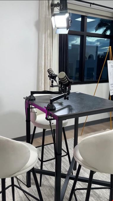 Private Offices with On-Site Podcast Studio - Connect Corporate Center