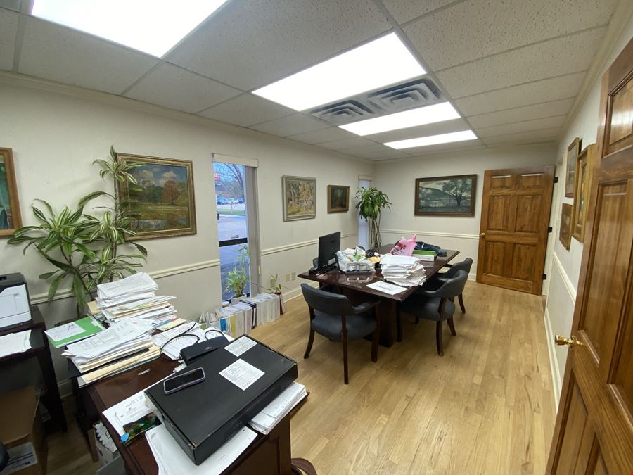 Low Rise Office - Brandon, MS For Sale