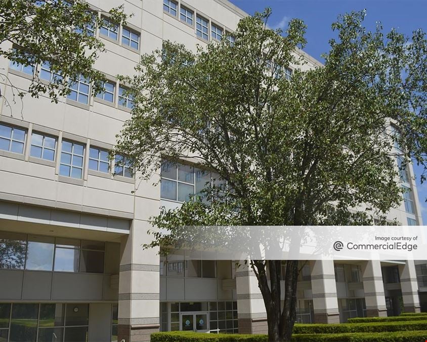 Broadmoor Austin - Building 2