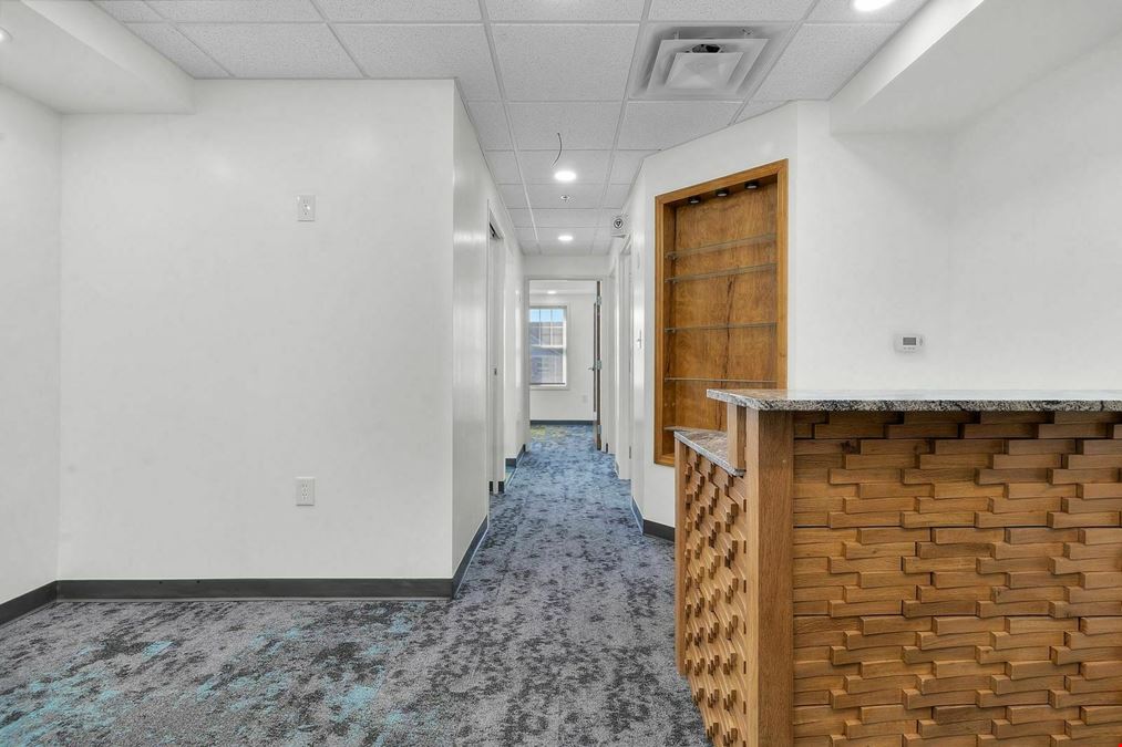 Allisonville Professional Turnkey Medical Office