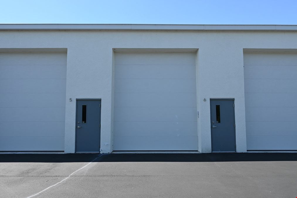 Newly Built Warehouse/Storage Units