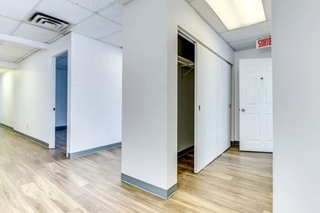 Preview of commercial space at 970-974 Michelin