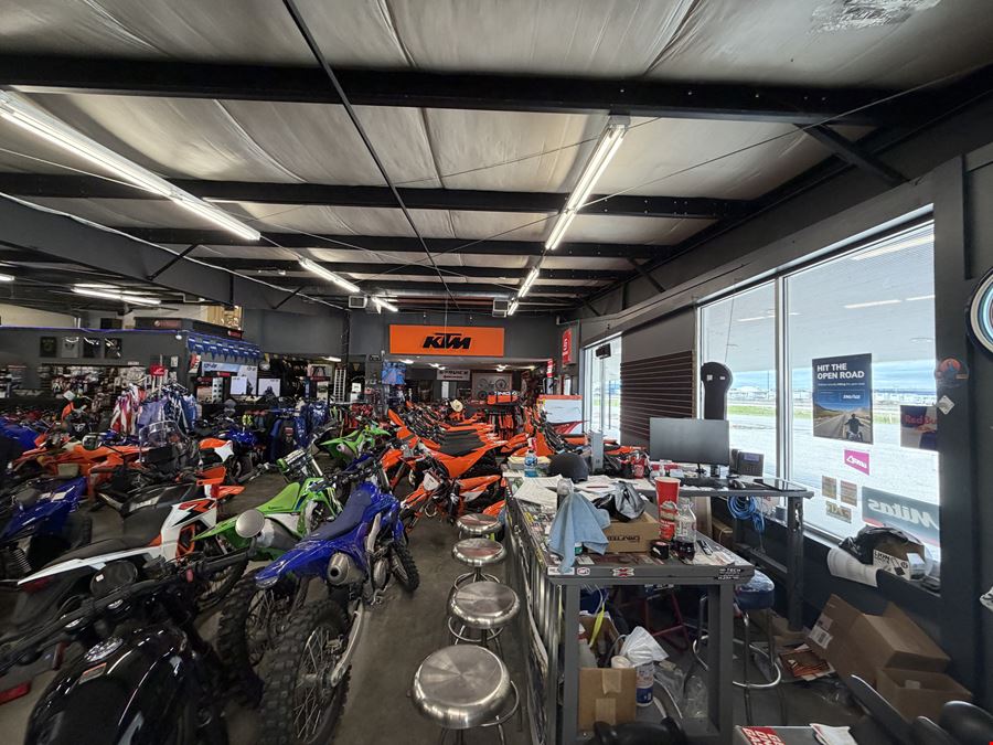 6540 S Frontage Rd (Building 1)
