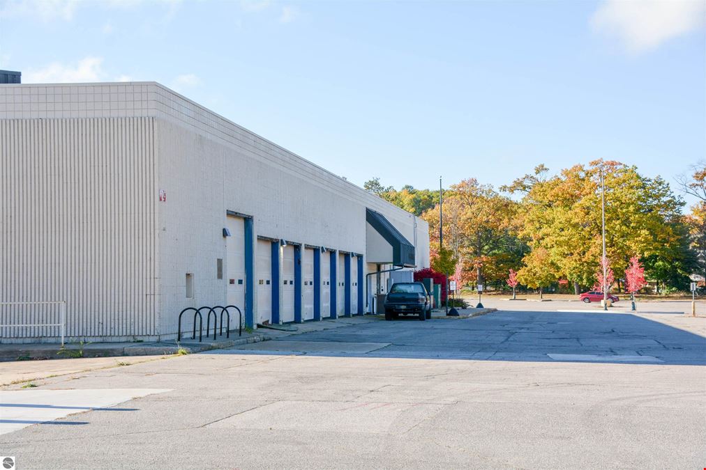1212 W South Airport Rd